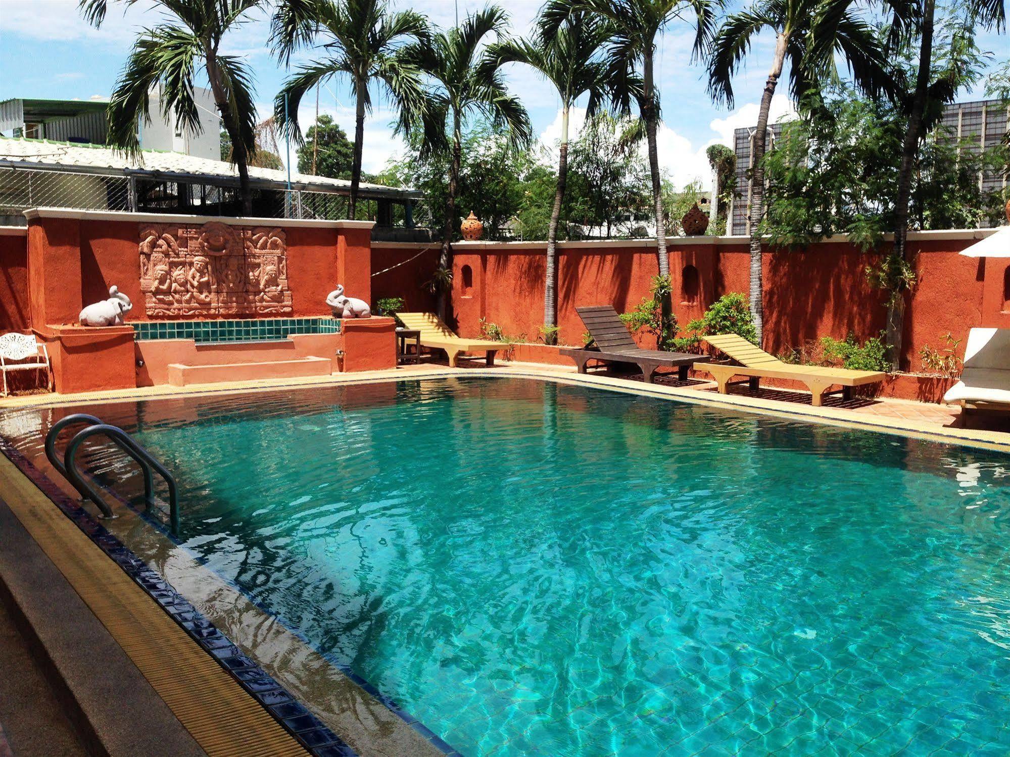 Skaw Beach Hotel Pattaya Εξωτερικό φωτογραφία
